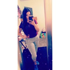 Meet your Posher, Valerie